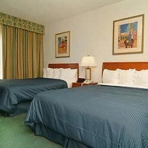 Clarion Suites Yuma